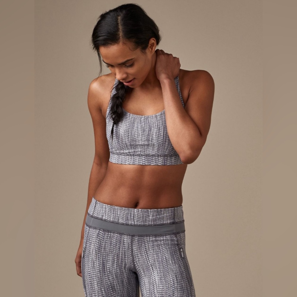 Lululemon Energy Bra Power Luxtreme Arrow Jacquard Battleship Silver Spoon